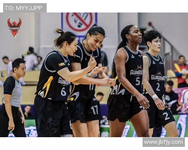 八一女篮与广东队精彩对决录像回放分析与精彩瞬间集锦